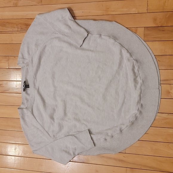 2 Express Dolman Circle Hem Sweater - Picture 5 of 9